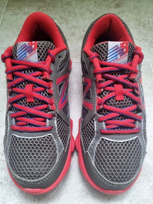 Детски маратонки New Balance cushioning 34 номер