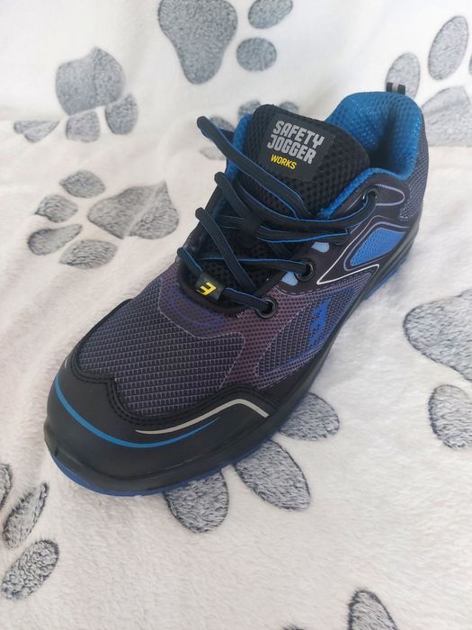 Спецобувь. Обувь.  Срочно