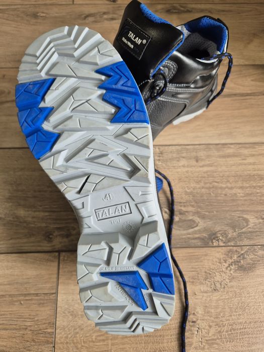 Ботинки рабочие 41 и 42 р