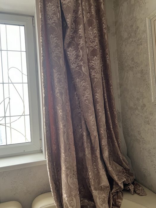 Продам шторы б/у