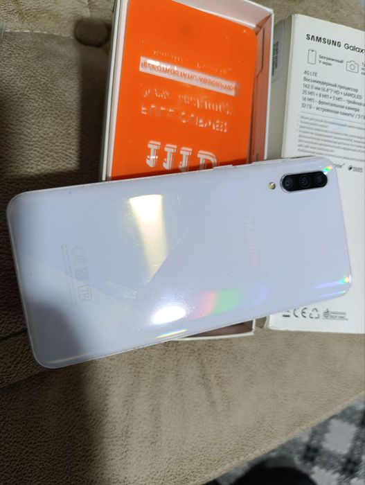 Самсунг А 30 s сотилади