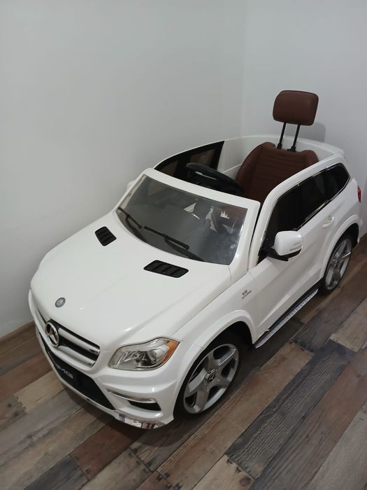 Masinuta electrica copii