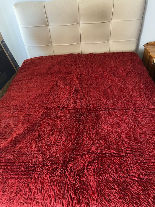 Колекция ,,Етно уют”- автентични вълнени изделия и ръчно тъкани шедьов