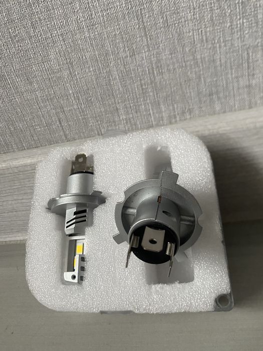 Лед лампочка Нео Т10 Н4.