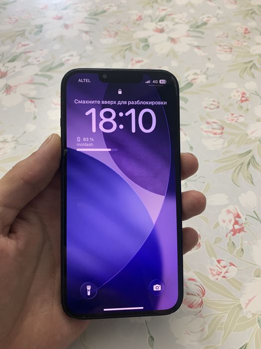 Iphone 13 в хорошем состояние