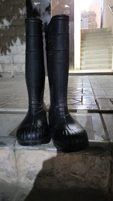 Сопоги резиновые боти