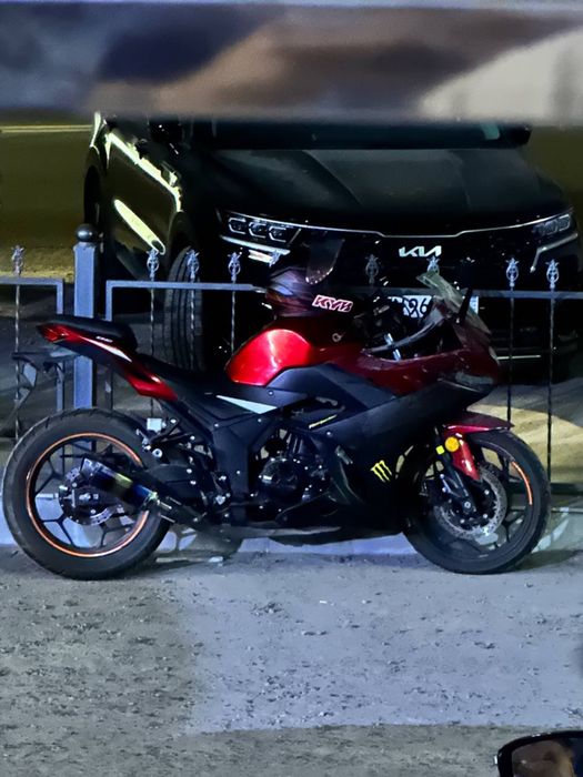 Мотоцикл SUZUKI срочно !