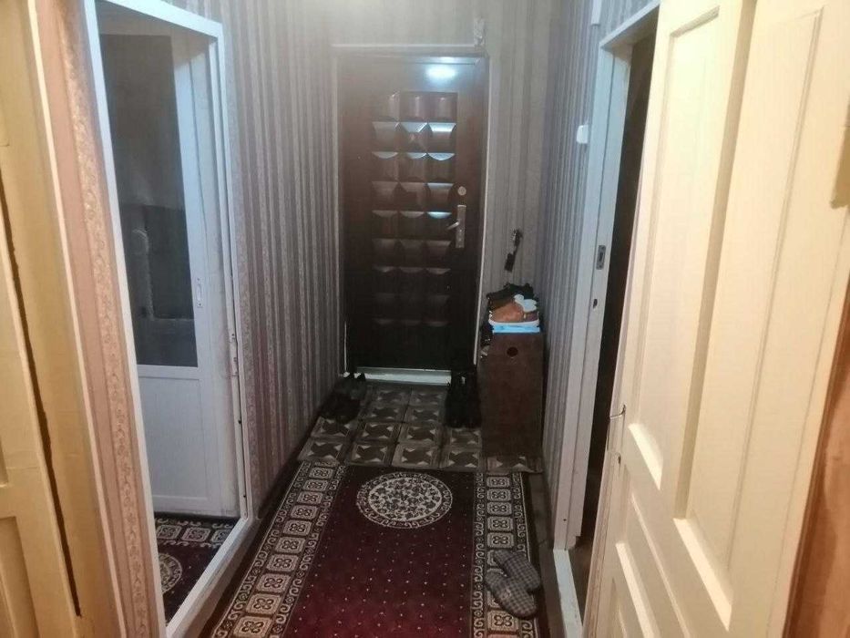 1 этаж 3 хоналик квартира сотилади