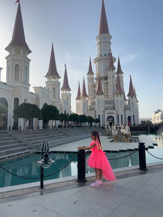 Продам платье для девочки