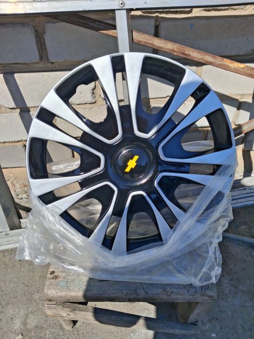 Продам колпаки.