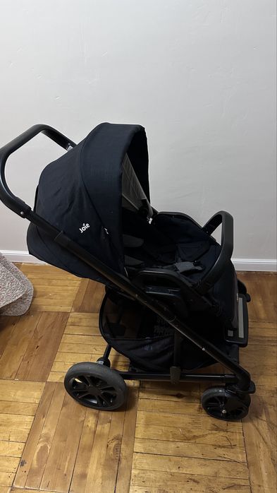 СРОЧНО Коляска прогулочная JOIE