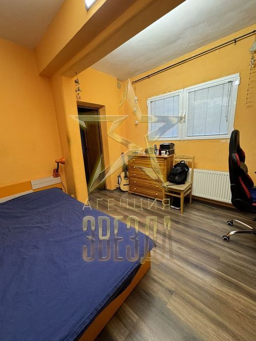 Продава се Тристаен апартамент в Пловдив, Изгрев - 70 кв.м за 1043 €/кв.м - Снимка #9