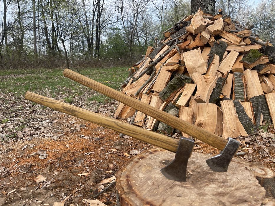 Topoare pentru drumeții