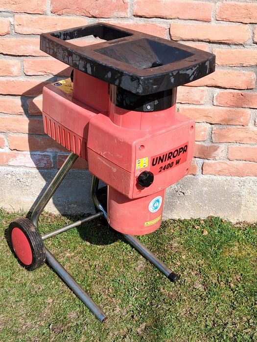 Tocător de grădină electric Uniropa 2400W.