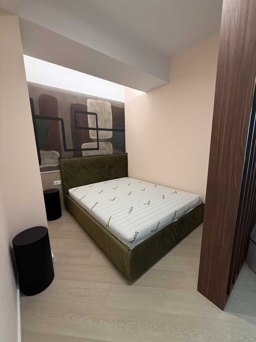 Inchiriez Studio Dublu Cortina North