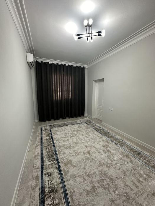 Большой Дом с времянкой