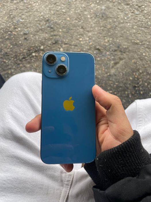 Vand/schimb iphone 13 mini