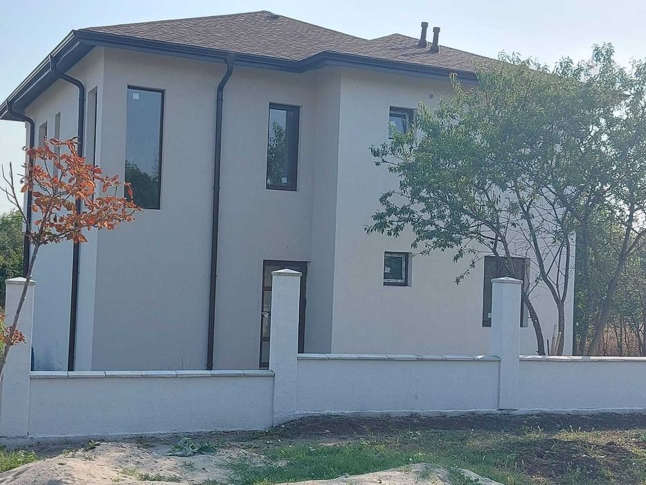 Продава се Къща в с. Александрово, Област Бургас - 200 кв.м за 1400 €/кв.м - Снимка #1