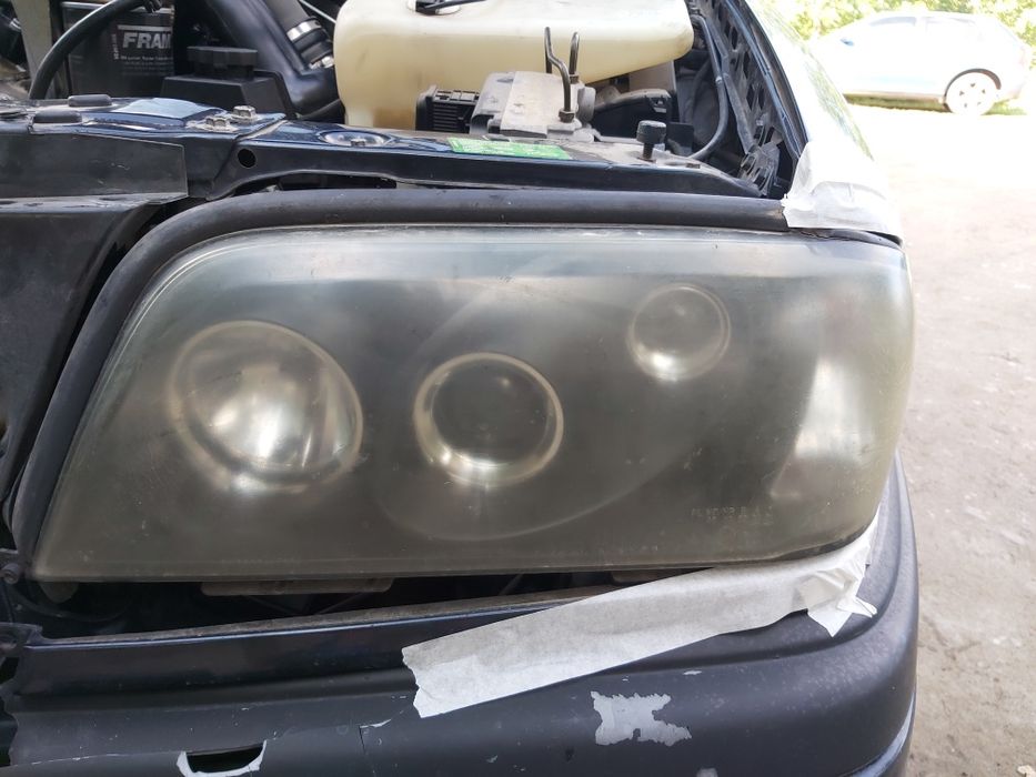 Полиране на фарове