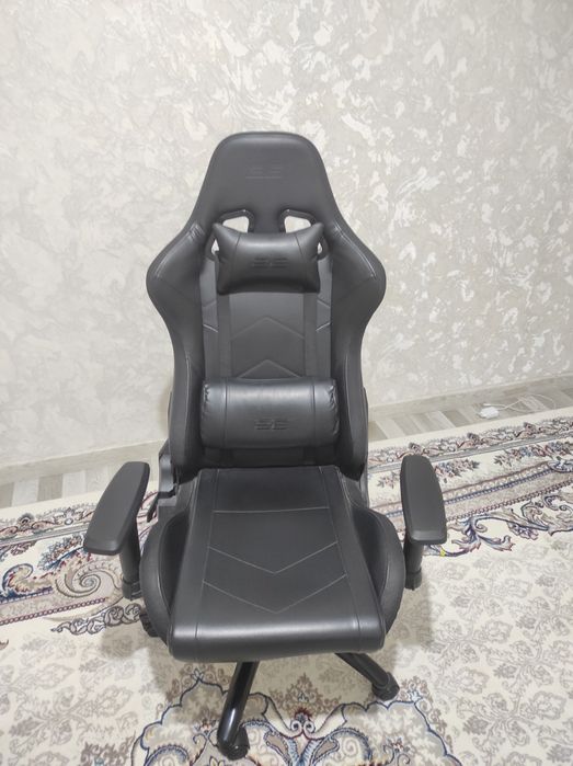 2E Gaming Chair OGAMA RGB Black
