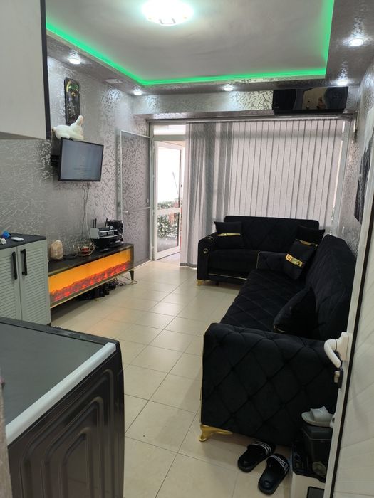 Продава се Едностаен апартамент в Сливен, Център - 19 кв.м за 2158 €/кв.м - Снимка #4