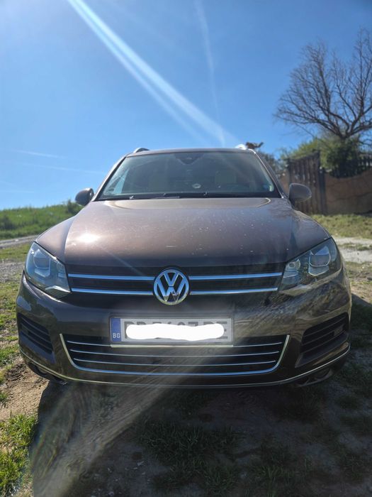 VW Touareg 4.2TDI V8 380к.с...R line ..KeyGo Dynaudio ..DISTRONIC