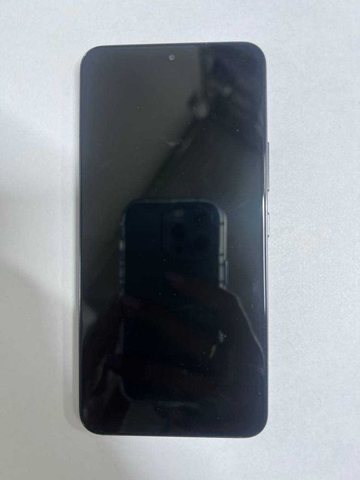 Марка :  Samsung Galaxy S22