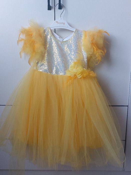 Пышное  детское платье