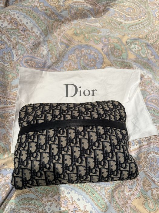 Dior poush bag dior