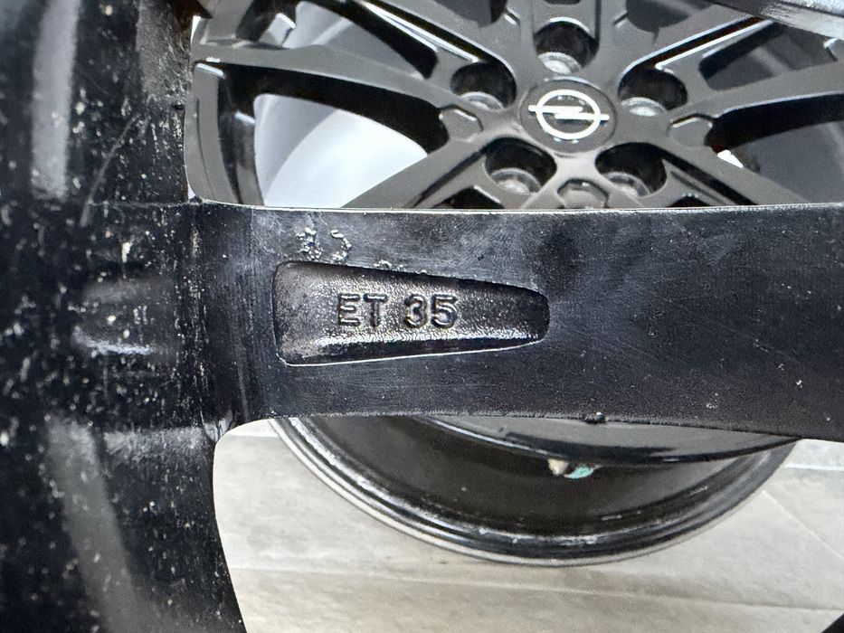 17" Джанти Opel Insignia Astra Zafira 5×115 7J ET35