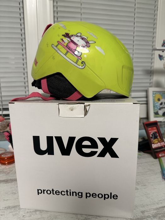 Детска каска за ски Uvex 51-55