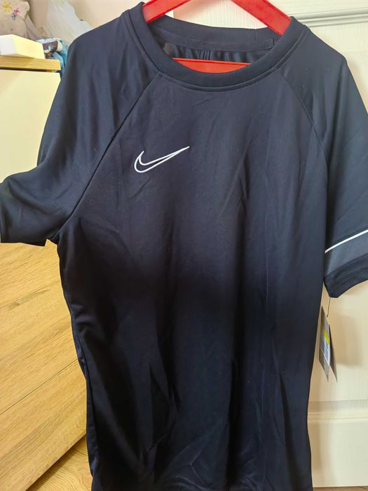 Мъжка тениска Nike, размер С