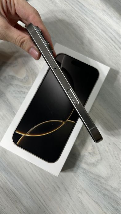 Продам Айфон 16 Про