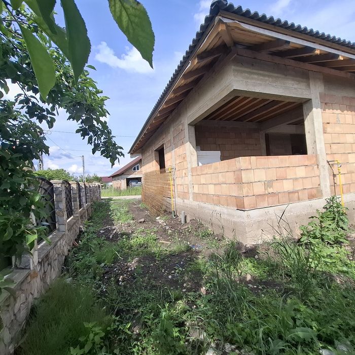 Casă pe un nivel,preț de apartament,toate utilitățiile în casa cu contoarele montate