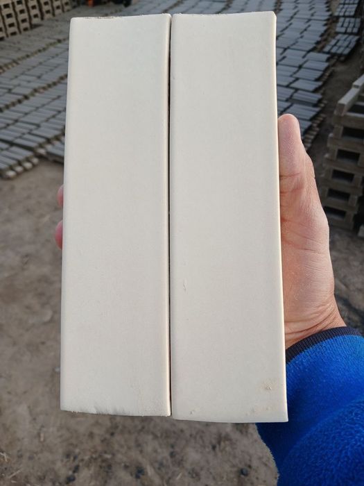 Padrashifka g'ishtlar sotiladi