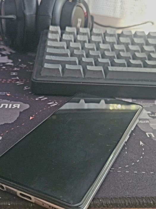 Продавам samsung a51 6/128