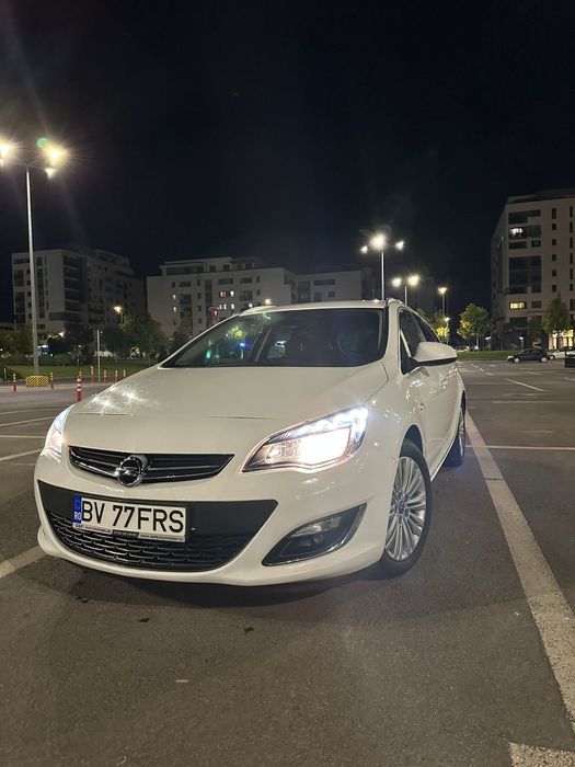 Opel Astra J 2014