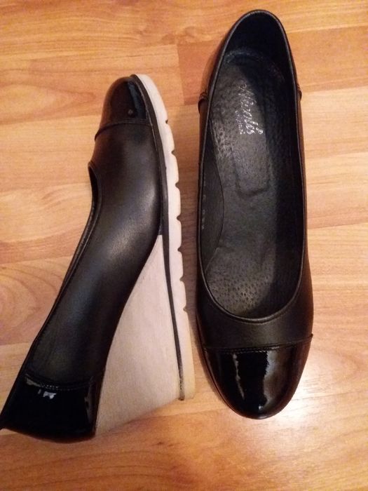 Pantofi dama din piele