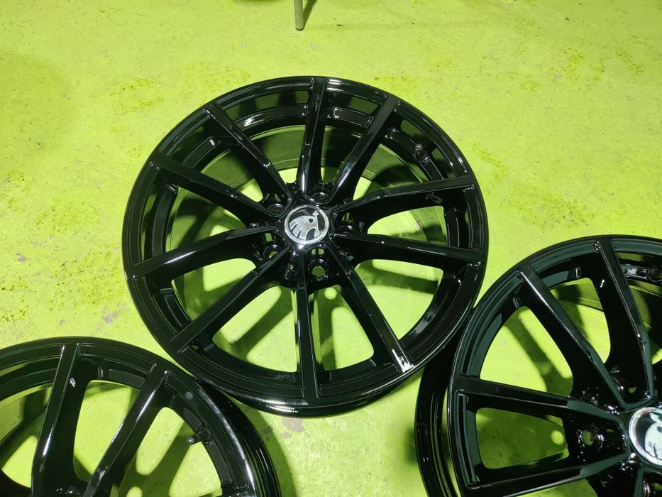 17 5x112 Skoda лети джанти 5х112 шкода