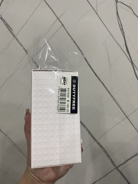 Продам парфюм Диор