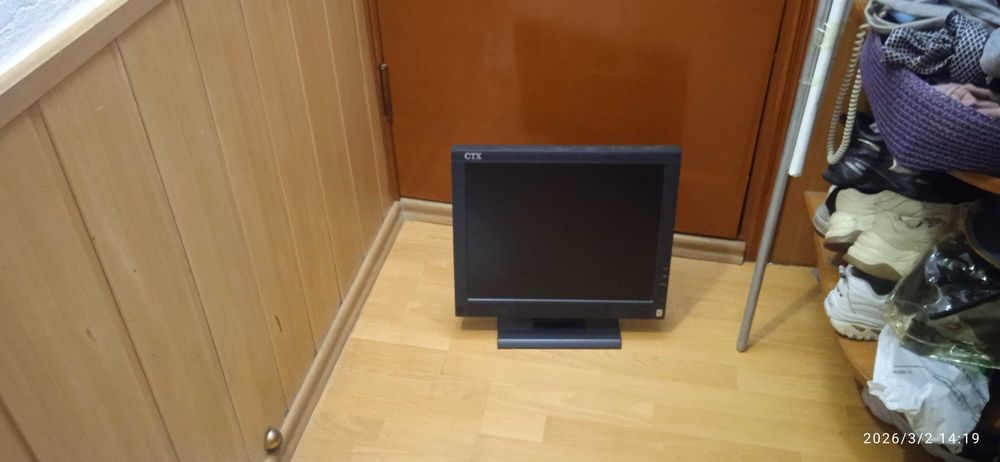 Монитор 19" CTX LXL-950m в ремонт или на запчасти (не вкл.)