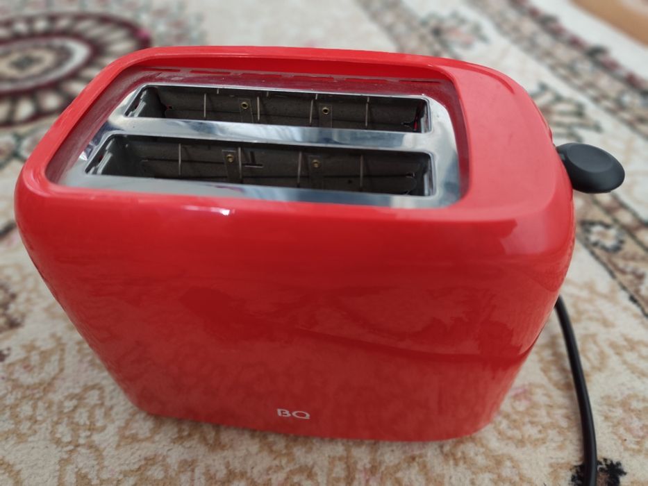 Тостер в отличном состоянии, пользовались не много