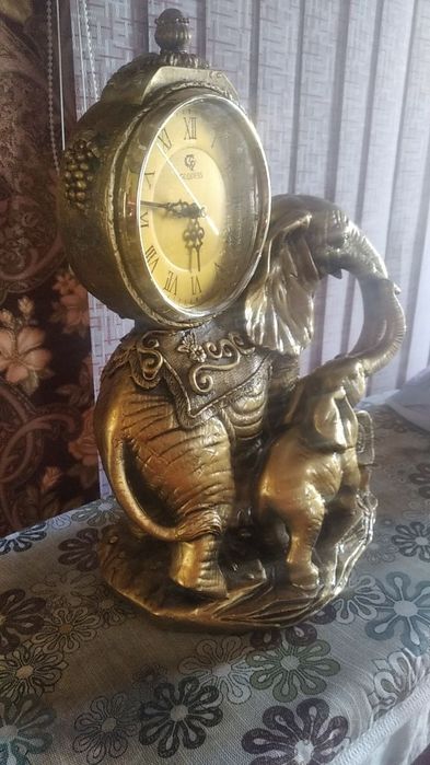 Часы исторический