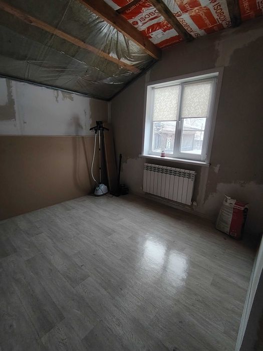 продаются 2 дома на одном участке