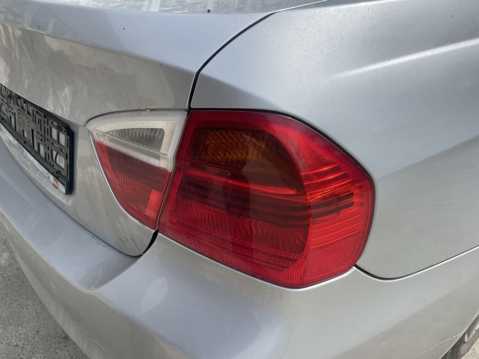 Dezmembrez bmw 320d e90