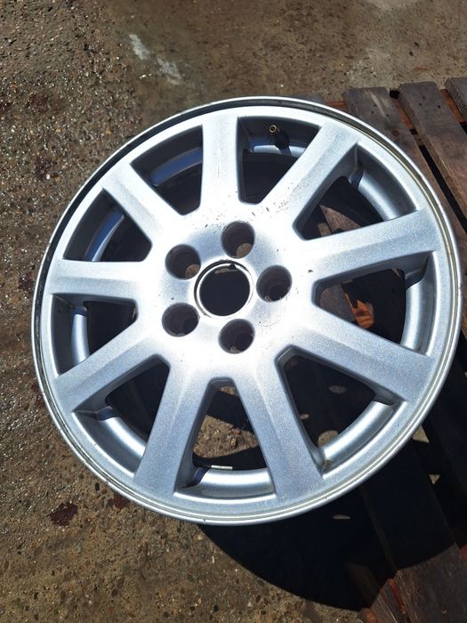 Jenti Aliaj Ford Focus Mk2