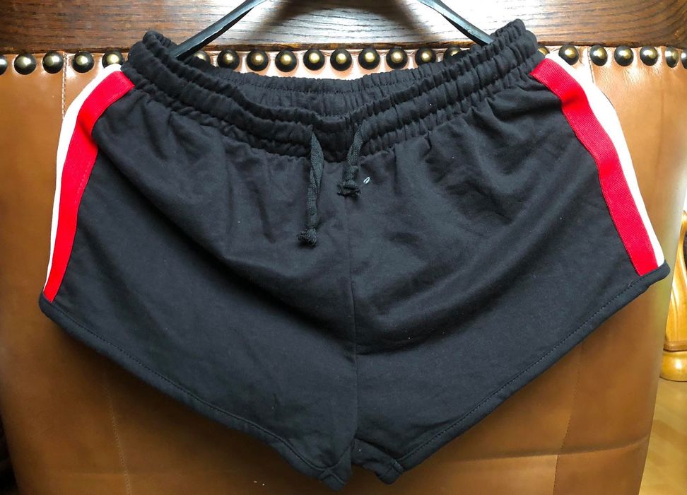 Къси панталони