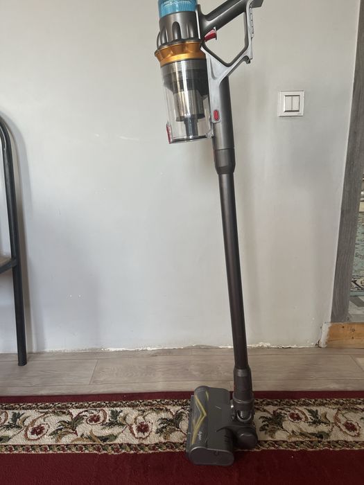 Dyson v15 Detect Fluffy
