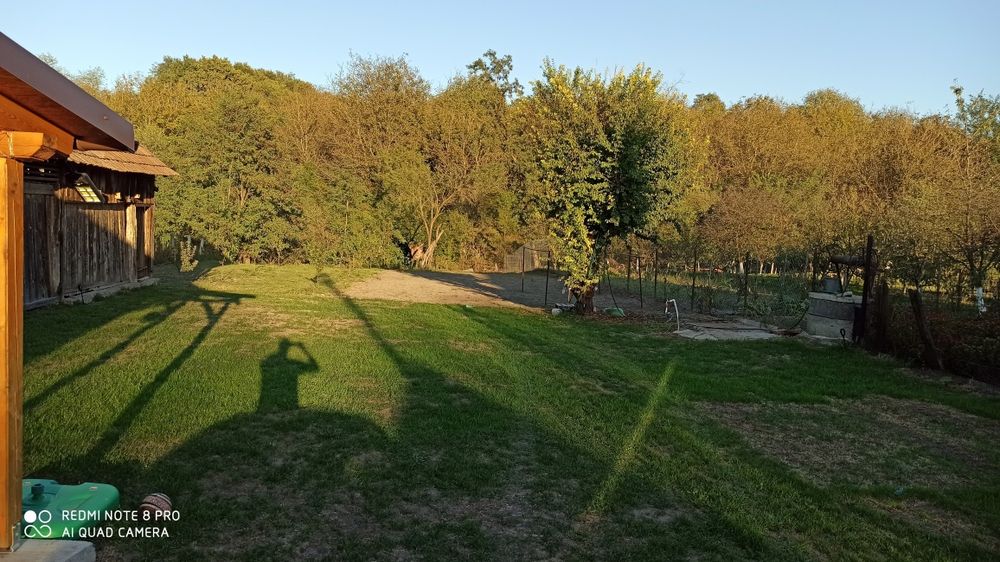 Vând casă la țară