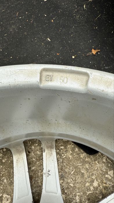 Джанти / 7J / 17 Цола/ 5х112/ Ет 50 / Dezent / 124R-001344